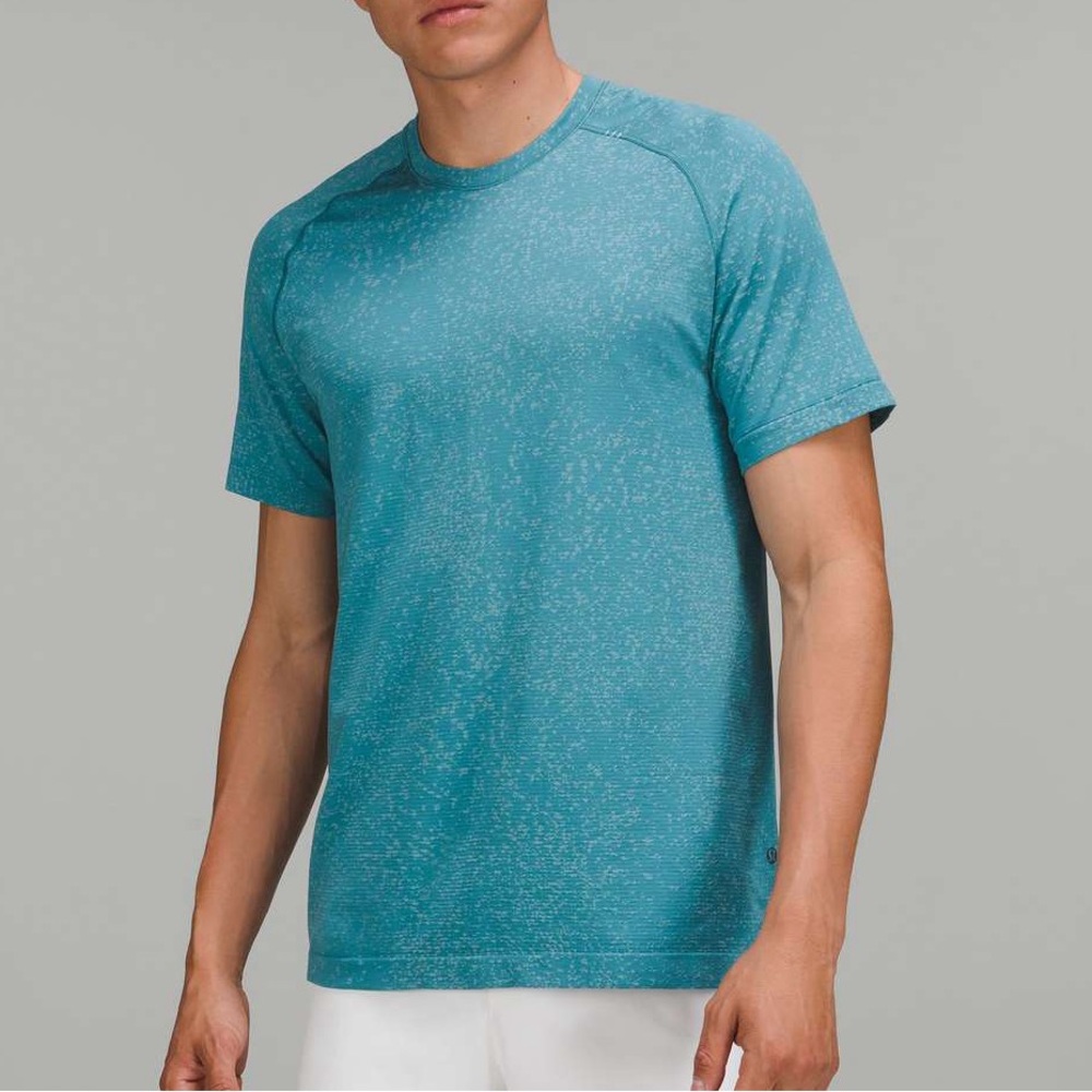Lululemon Metal Vent Tech Short Sleeve Shirt 2.0 Breeze Blue Crest Size M